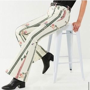 Urban Outfitters BDG Printed Stripe Floral Flare Bell Bottom Jean Cream Green 27